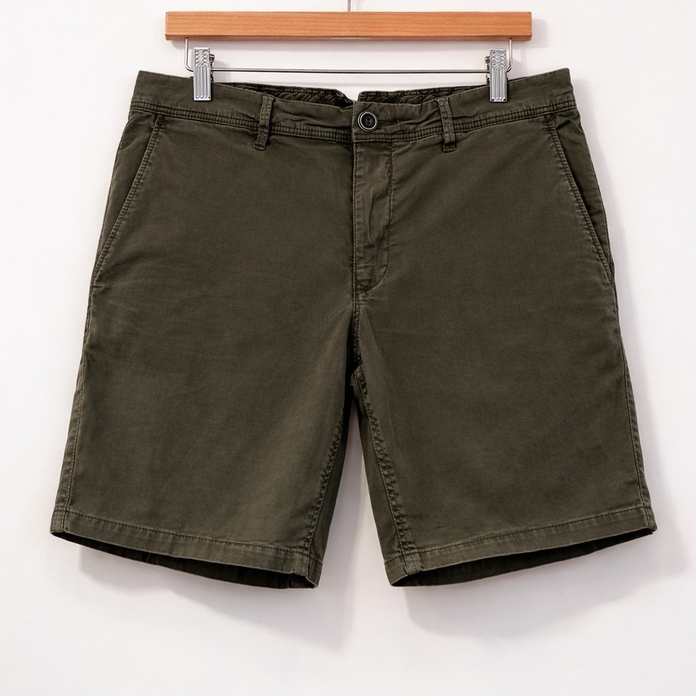 Rodd & Gunn Olive Green Chino Shorts Men’s 32 Stretch Cotton Casual Summer